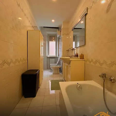 Vvr6 By Homes In Apartment Ancona