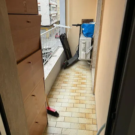 Vvr6 By Homes In Daire Ancona