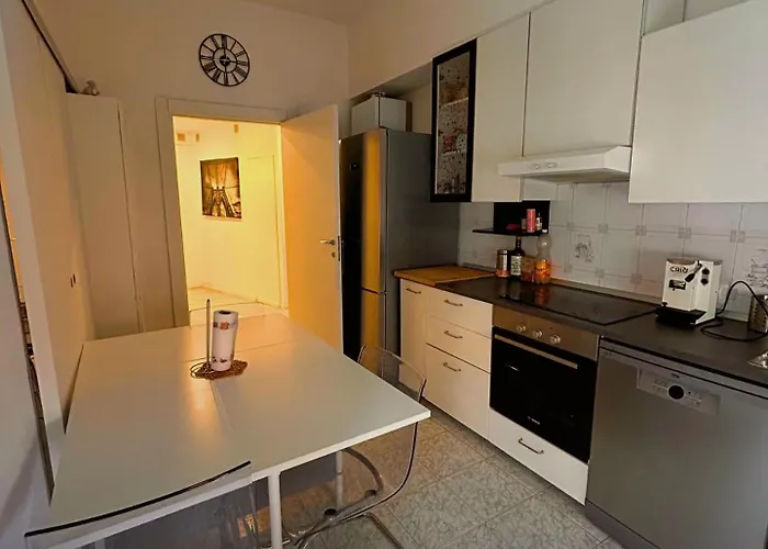 Vvr6 By Homes In Apartamento Ancona